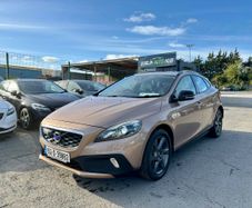 Volvo V40 2015