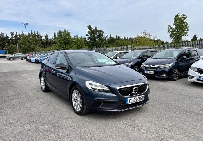 Volvo V40 2017