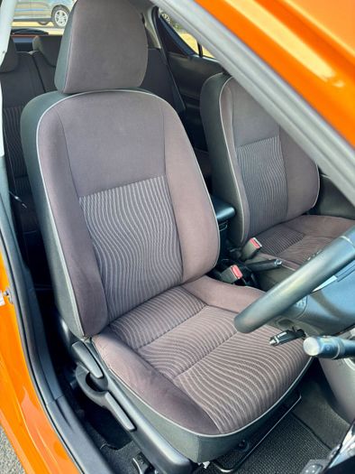 Toyota Aqua 2015