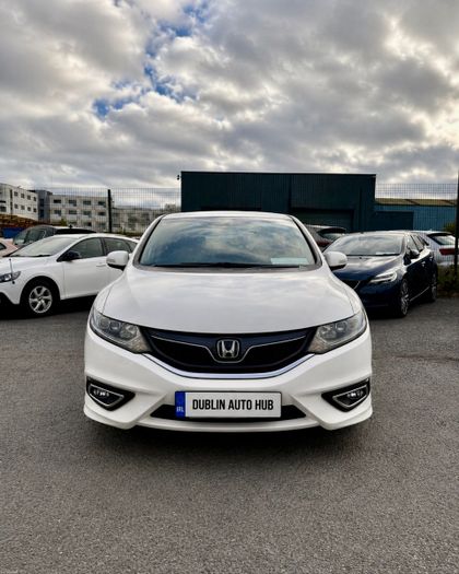 Honda Jade 2015