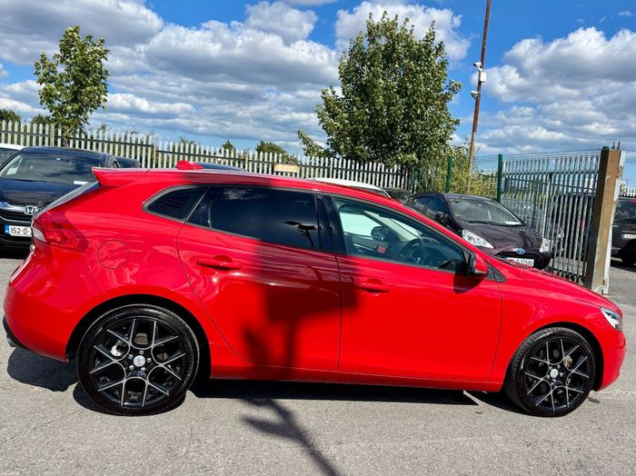 Volvo V40 2017