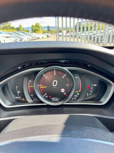 Volvo V40 2017