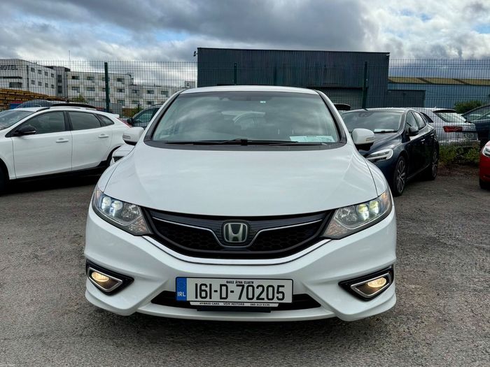 Honda Jade 2016