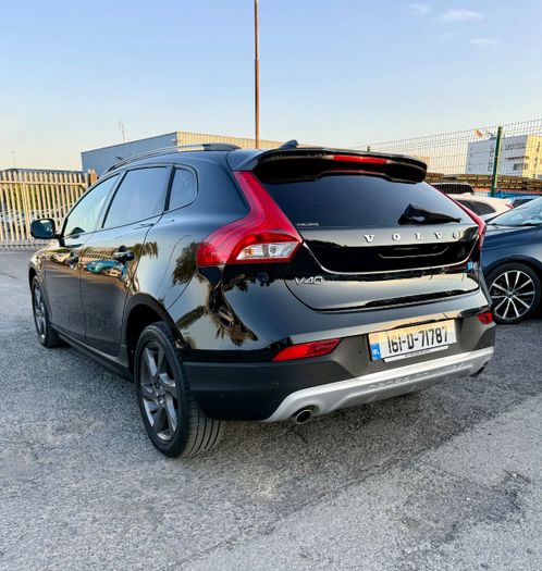 Volvo V40 2016