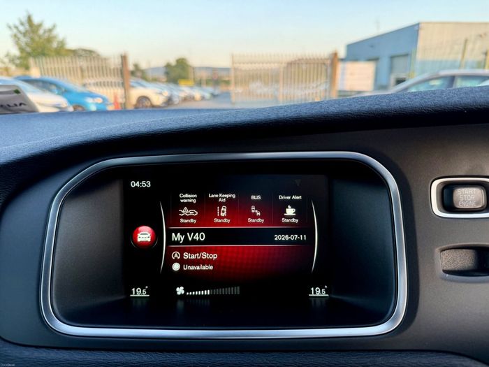 Volvo V40 2016