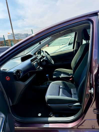 Toyota Aqua 2015