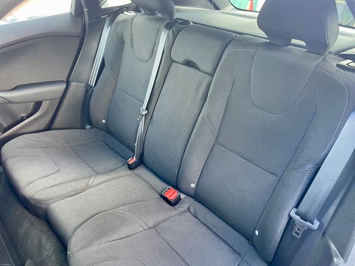 Volvo V40 2015