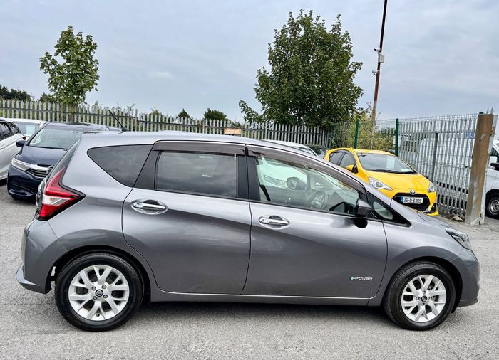 Nissan NOTE 2018