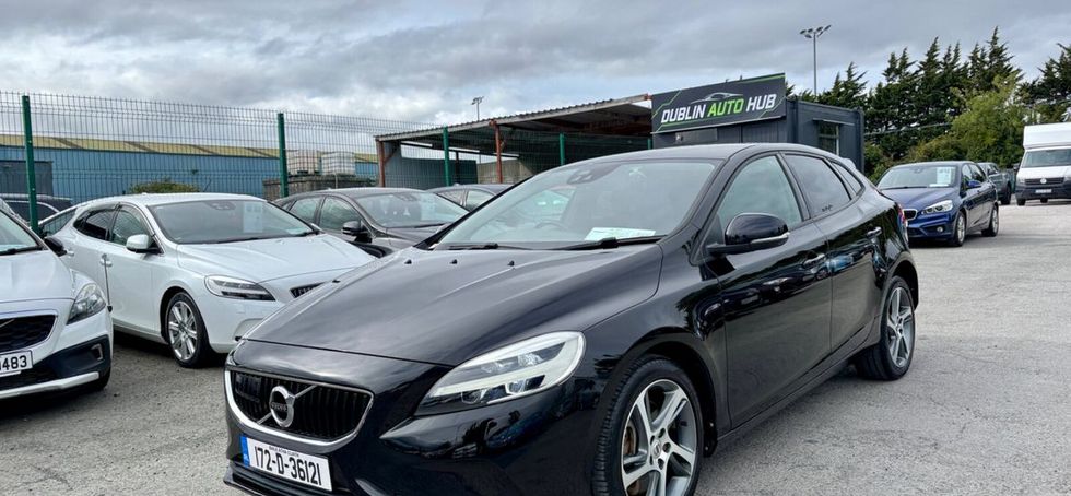 Volvo V40 2017