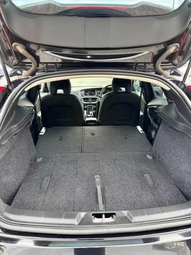 Volvo V40 2017