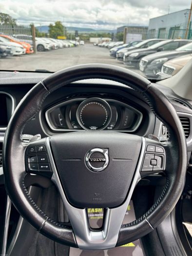 Volvo V40 2017