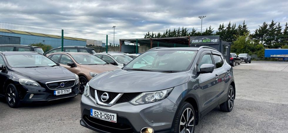 Nissan QASHQAI 2015