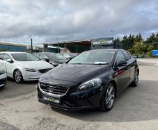 Volvo V40 2015