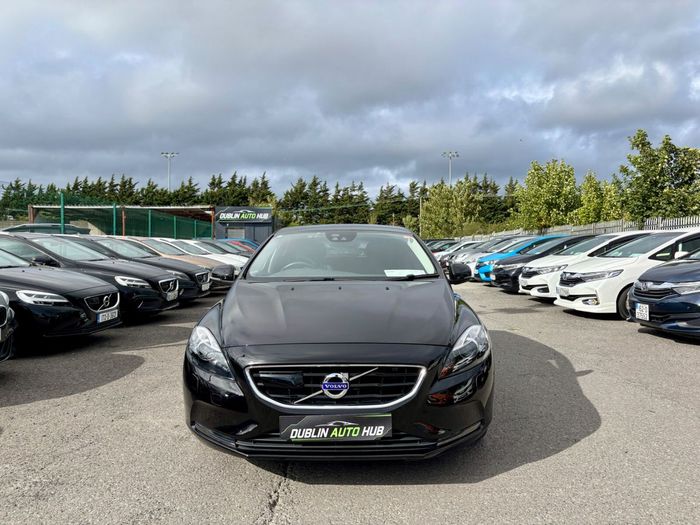 Volvo V40 2015
