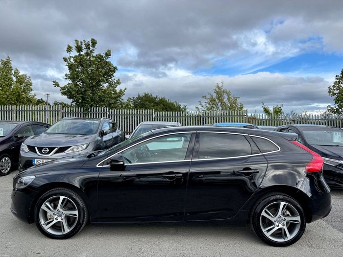 Volvo V40 2015