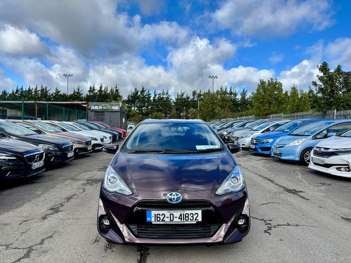 Toyota Aqua 2016