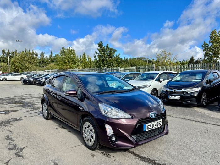 Toyota Aqua 2016