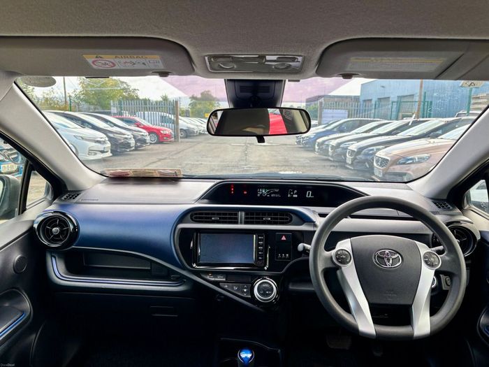 Toyota Aqua 2016