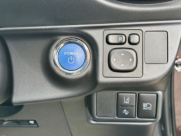 Toyota Aqua 2016