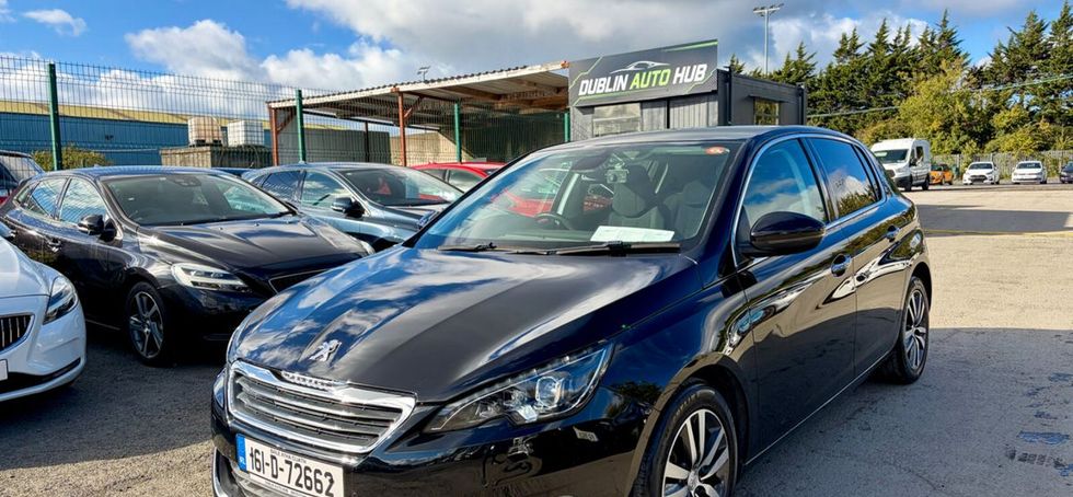 Peugeot 308 2016