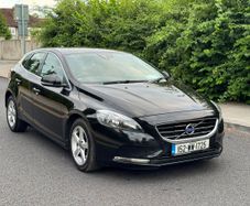 Volvo V40 2015