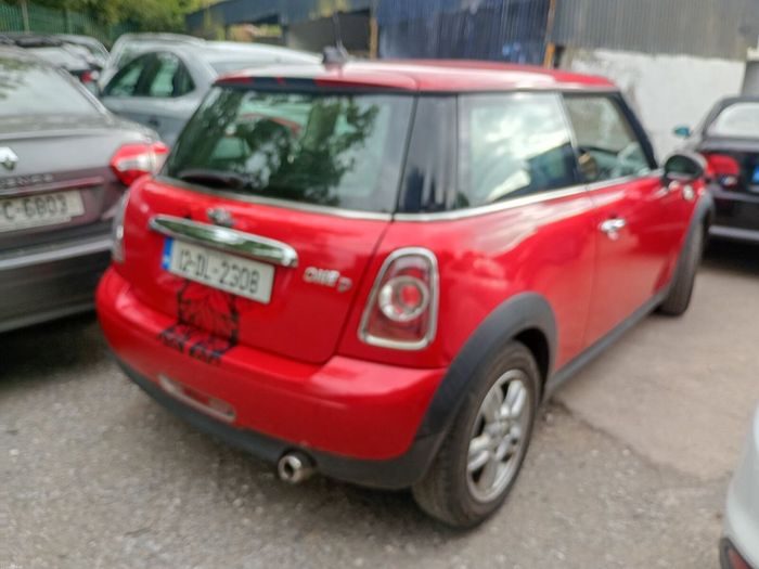 MINI One 2012