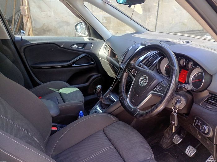 Vauxhall Zafira 2014