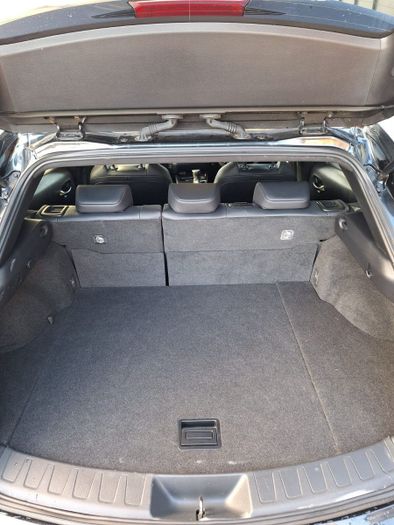 Lexus UX 2023