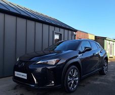 Lexus UX 2023