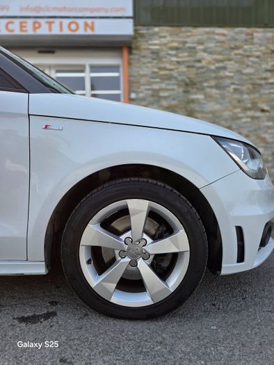 Audi A1 2012