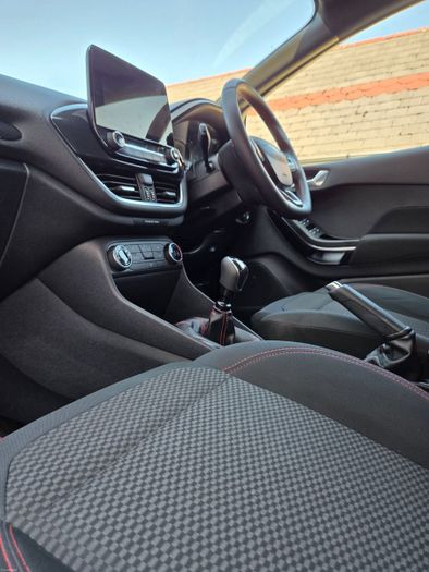 Ford Fiesta 2021