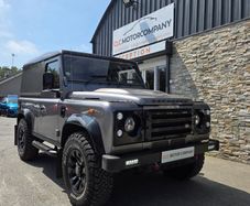 Land Rover Defender 2011