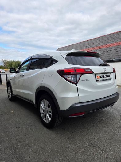 Honda Vezel 2016