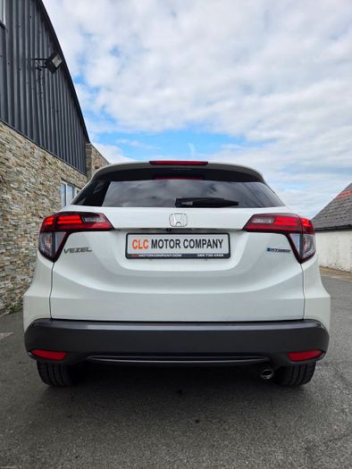 Honda Vezel 2016