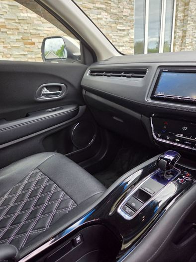 Honda Vezel 2016
