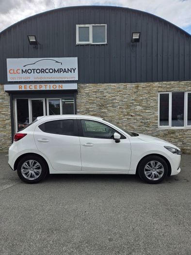 Mazda 2 2023