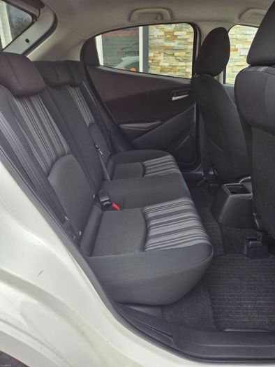 Mazda 2 2023