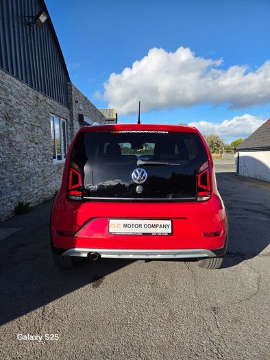Volkswagen Up! 2017