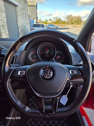Volkswagen Up! 2017