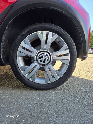 Volkswagen Up! 2017
