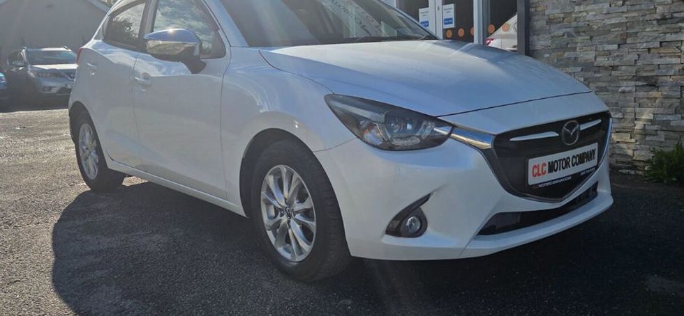 Mazda Demio 2015