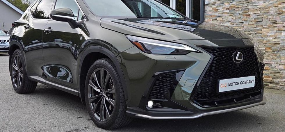 Lexus NX 2025