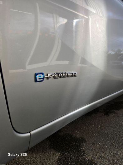 Nissan NOTE 2019