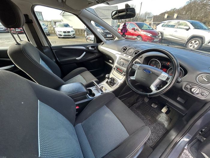Ford S-Max 2011
