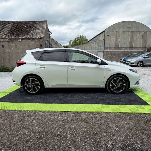 Toyota Auris 2016