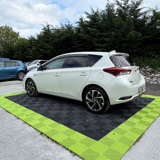 Toyota Auris 2016