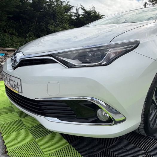 Toyota Auris 2016