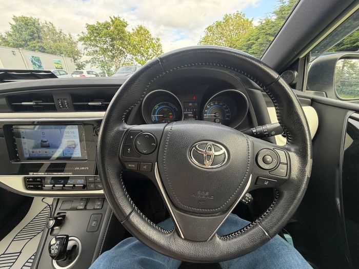 Toyota Auris 2016