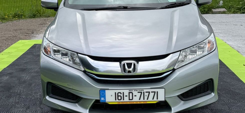 Honda Grace 2016