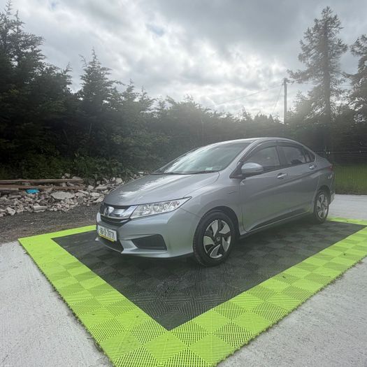 Honda Grace 2016